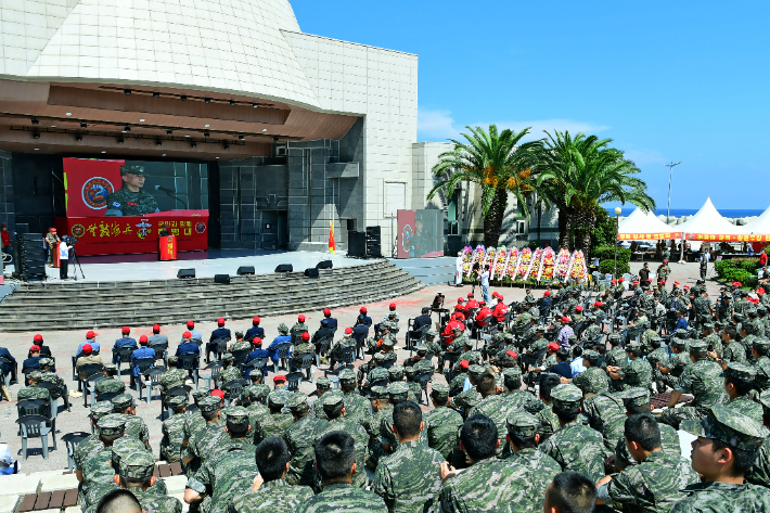 제24회 제주해병대의 날 기념식이 1일 제주시 탑동해변광장에서 열렸다. 해병대 제9여단 제공 