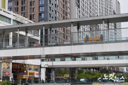 박원순 1100억 쓴 세운상가 공중보행로 '철거'