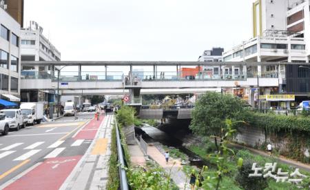 1,100억 쓴 세운상가 공중보행로, 결국 철거