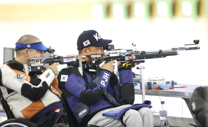 2024 파리 패럴림픽 사격 R7 남자 50m 소총 3자세(스포츠 등급 SH1) 금메달을 획득한 박진호. 대한장애인체육회