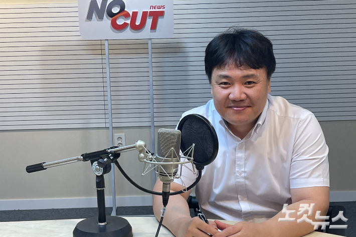 사회복지연구소 가치 김홍철 대표. 박혜진 아나운서