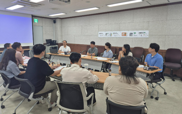 선배 찬스 프로그램. 경남도청 제공 