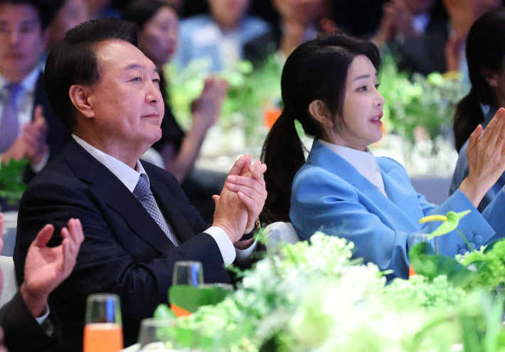 윤석열 대통령과 김건희 여사. 연합뉴스