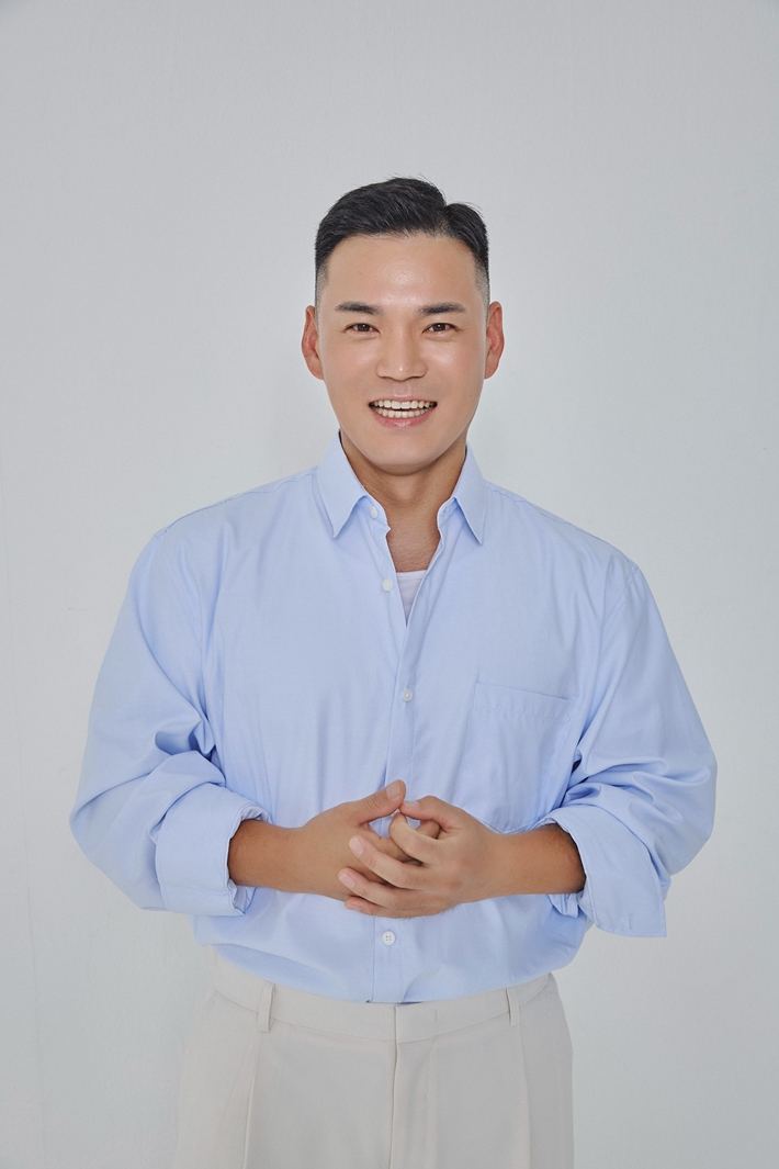 가수 겸 배우 이정. P&B엔터테인먼트 제공