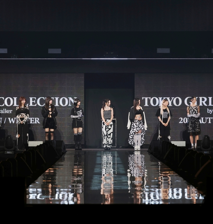 지난 7일 열린  '제39회 마이 네비 도쿄 걸즈 컬렉션 2024 A/W'에 참석한 메이딘. 143엔터테인먼트 제공 