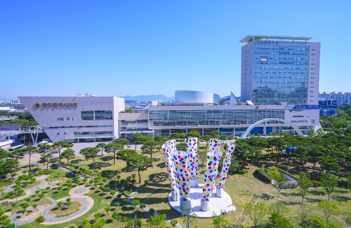 광주광역시청사 전경. 광주시 제공