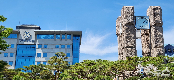 구미대 캠퍼스 왼쪽으로 보이는 건물이 본관이다. 이재기 기자 