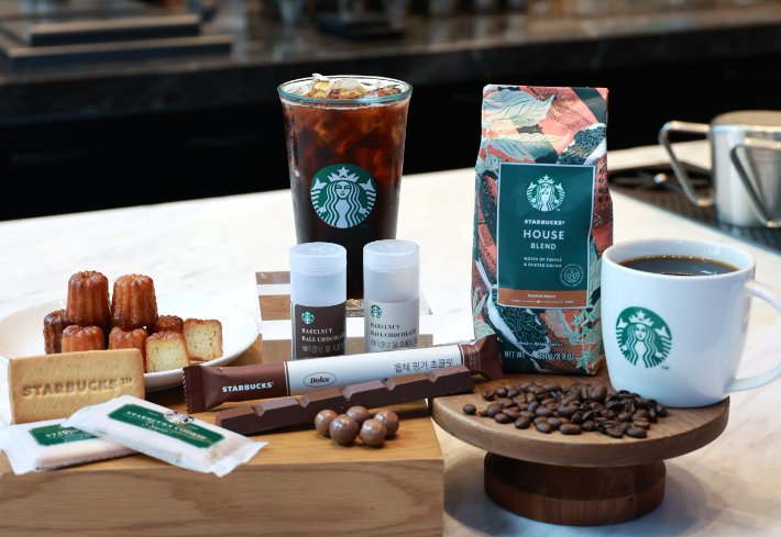 스타벅스, 세계 커피의 날 기념 이벤트 전개. 스타벅스 제공