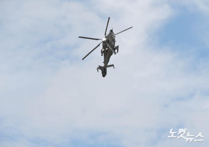 수직 상승하는 차세대 공격헬기 LAH