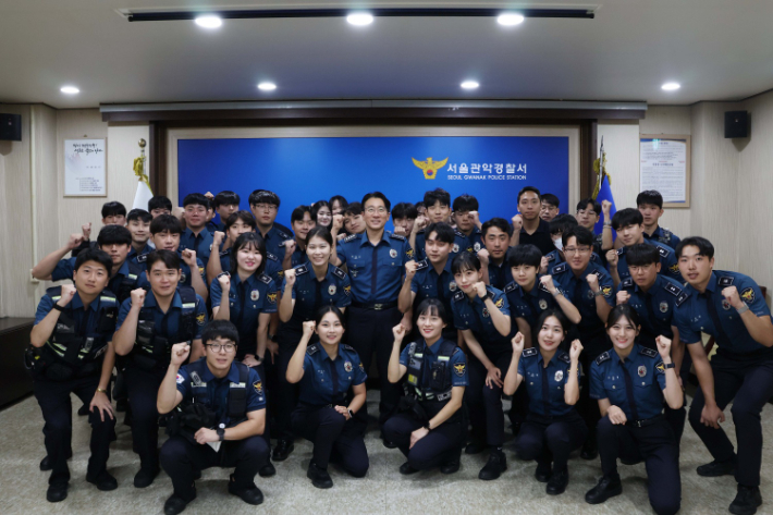 서울 관악경찰서가 지난달 30일 313기, 314기 신임 경찰관을 대상으로 소통 간담회를 실시했다. 관악경찰서 제공