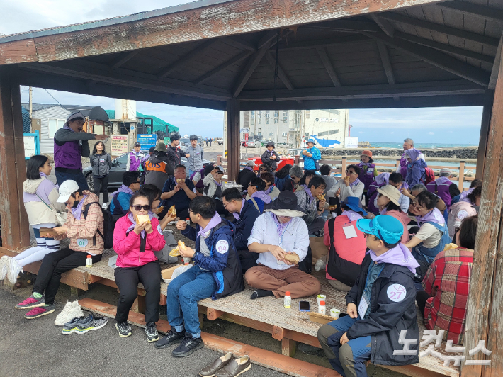 3일 열린 '제주 순례길 걷기대회'. 고상현 기자