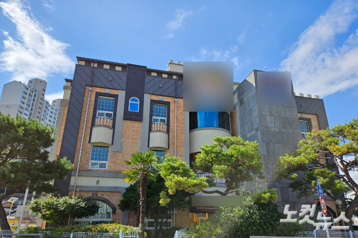 광주 광산구 신창동의 한 노인 주·야간 보호시설. 지난 2020년 어린이집에서 노인 요양 보호시설로 업종을 바꿨지만 지난해 12월 폐업해 현재는 운영이 중단됐다. 김수진 기자.