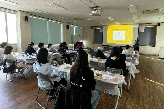 영광군이 지난 10일 임산부의 날을 기념해 임산부들을 위한 프로그램을 운영했다. 영광군 제공