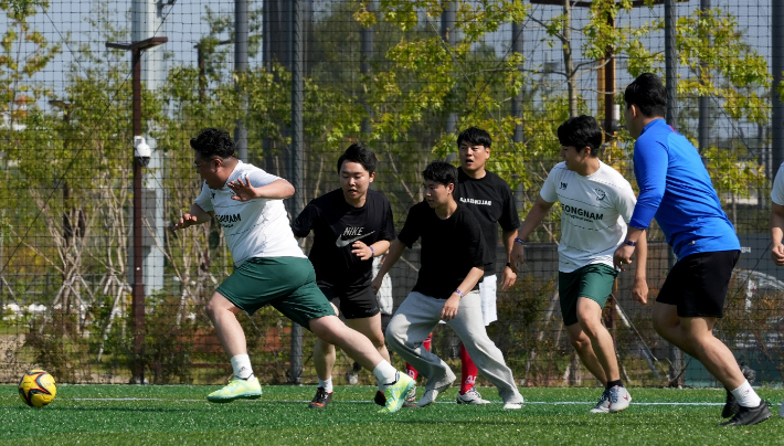 대구경북기자협회 체육대회 축구경기. 대구경북기자협회 제공