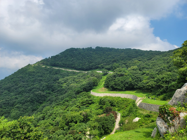 충청남도 예산 백제부흥군길 3코스. 산림청 제공