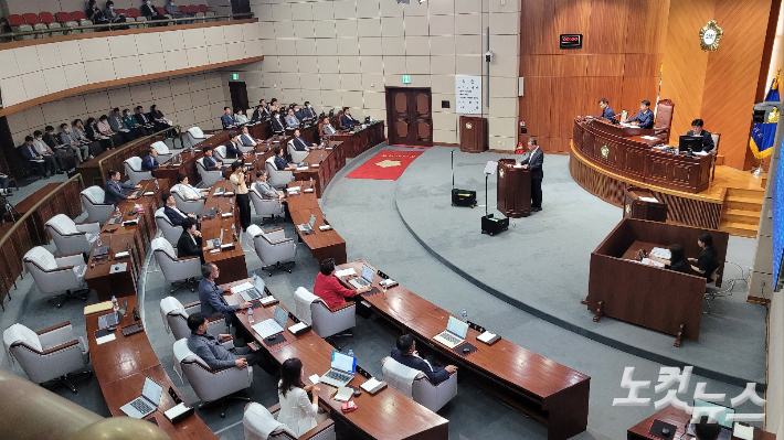 군산시의회 본회의장. 도상진 기자