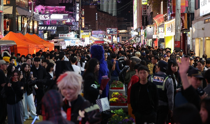 인구감소지역 체류인구, 등록인구 4.8배…카드 사용 절반 달해