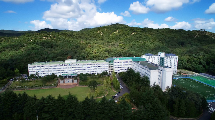 울산광역시 동구에 위치한 현대공업고등학교 전경. 울산광역시교육청 제공