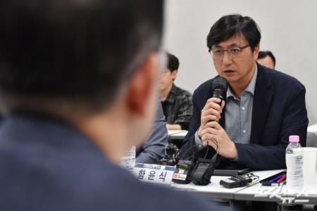 모두발언하는 함윤식 배달의민족 부사장