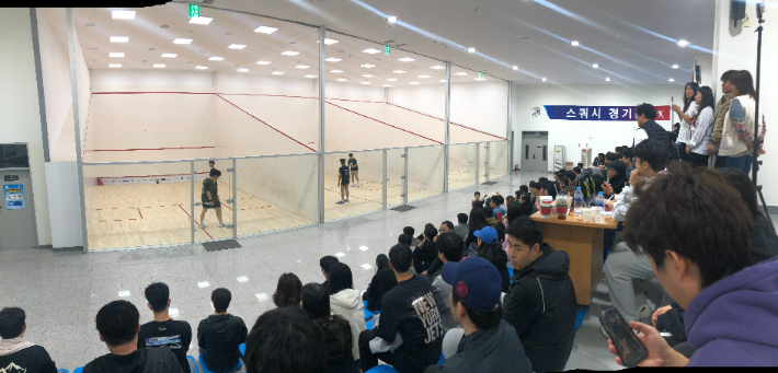 마산합포스포츠센터 스쿼시장. 창원시설공단 제공