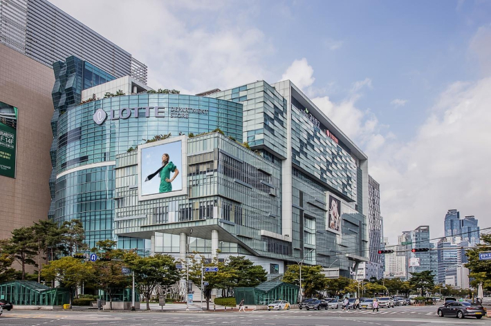 롯데백화점 센텀시티점. 롯데백화점 제공 
