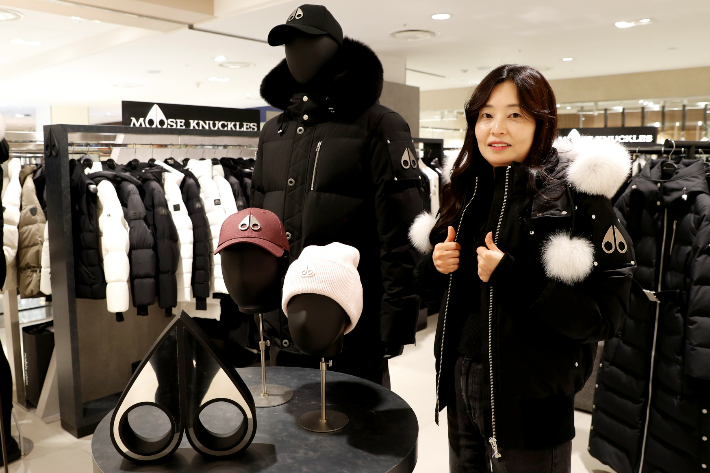 광주신세계 본관 3층 무스너클 팝업 매장은 12월 31일까지 최대 30% 할인 프로모션을 진행한다. 광주신세계 제공