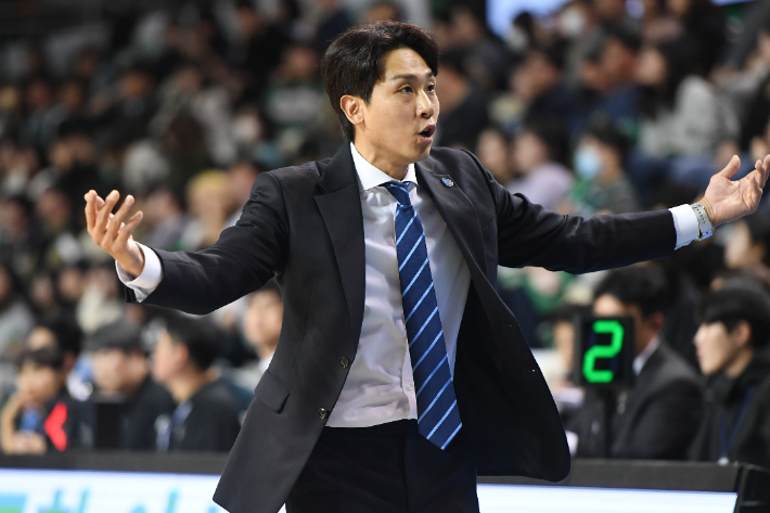 소노의 새 사령탑 김태술 감독. KBL 제공