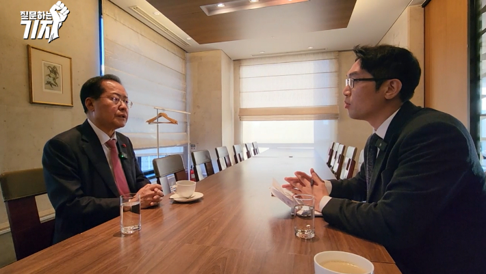 [단독]홍준표 "尹, 극우 유튜버에 현혹…한동훈은 8년전 유승민"[이정주의 질문하는기자]