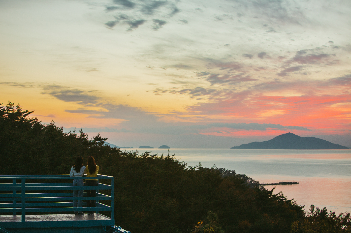 통영 달아공원. 경남도청 제공 