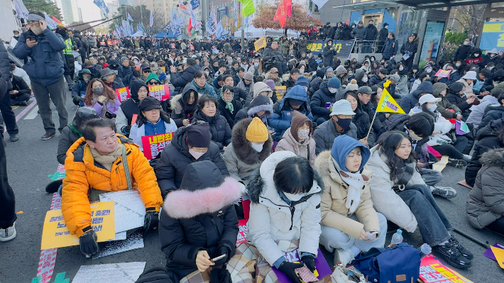 순천 시민들이 서울에서 열린 탄핵 집회에 동참했다. 순천시민 비상행동 제공