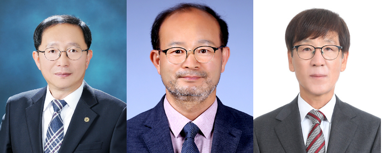 왼쪽부터 이철우 교장, 변광섭 대표이사, 한석호 위원장. 충북교육청 제공