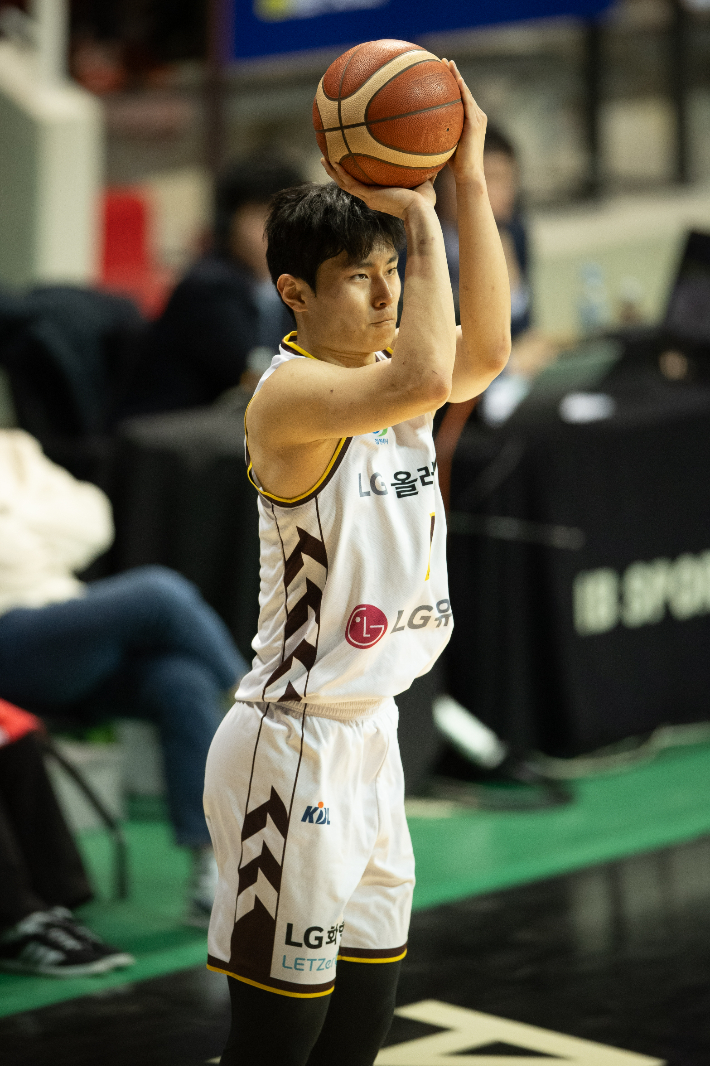 창원 LG 유기상. KBL