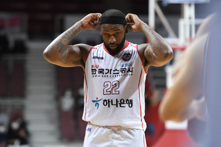 클리프 알렉산더. KBL 제공