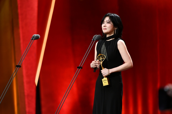 SBS Drama Awards 'Grand Prize' Jang Na-ra said 'I wish I had known sooner' - Nocut News