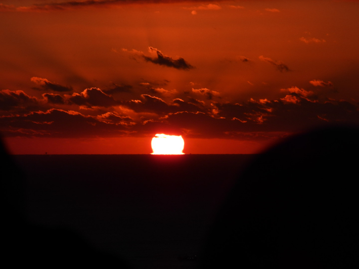 제주시 구좌읍 지미봉 일출. 독자제공 