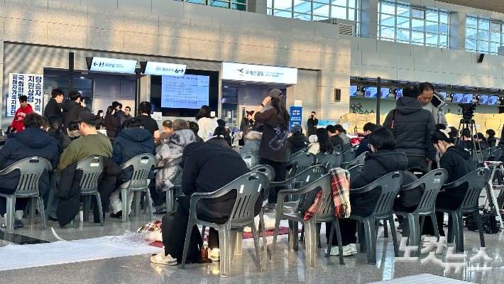 무안국제공항 대합실. 김한영 기자 