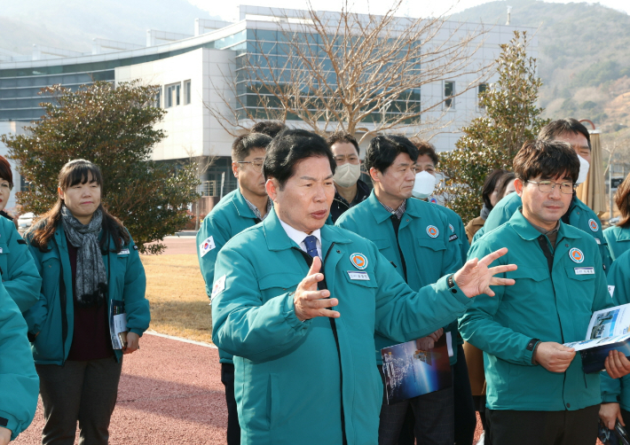 우주발사체산업클러스터 사업추진 현장 점검. 고흥군 제공