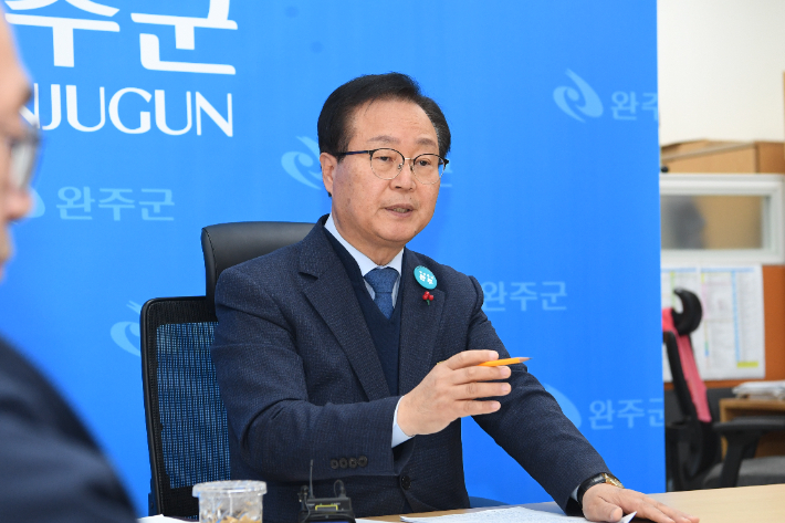 7일 신년 기자간담회에 참석한 유희태 완주군수. 완주군 제공