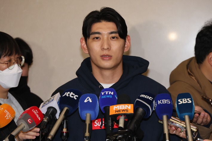 이정후, 출국 전 기자회견. 연합뉴스