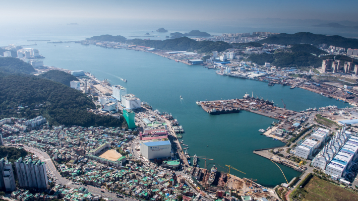 부산 감천항 전경. 부산항만공사 제공