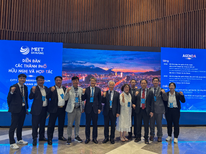 구례군은 지난 16일부터 18일까지 베트남 다낭시에서 열린 '2025 다낭 도시 협력 포럼'에 참석했다. 구례군 제공 