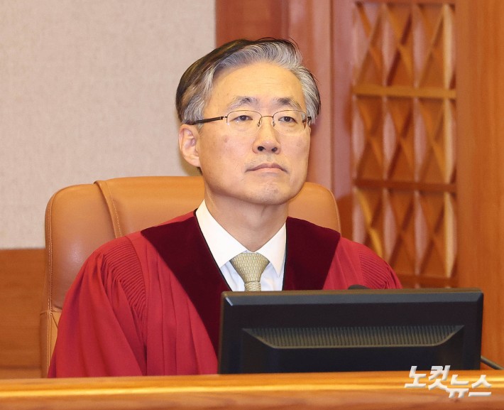 공개변론 참석한 김형두 헌법재판관
