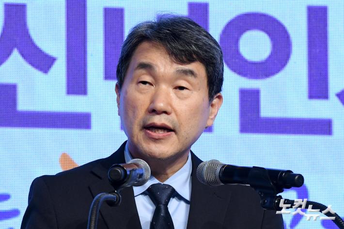 축사하는 이주호 교육부 장관