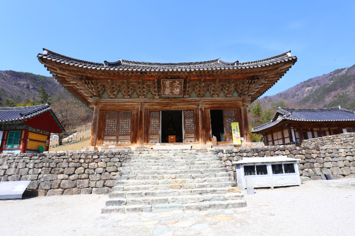 부안 내소사. 전북도 제공