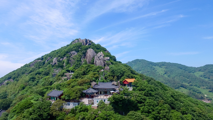 여수 향일암. 여수시 제공