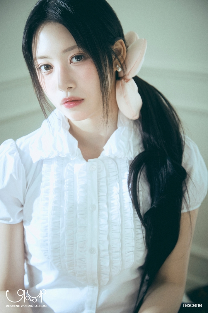 리센느 리브. 어뮤즈 엔터테인먼트 제공