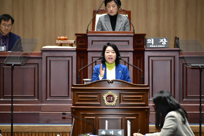 임미란 광주시의원이 12일 제330회 임시회 제2차 본회의 5분 발언을 통해 "빛고을 전남대병원의 존치 대책을 집행부에 촉구했다. 광주시의회 제공