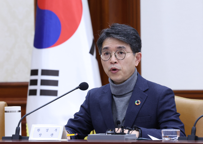 환경부·15개 기업, 어린이집 실내공기질 개선 업무협약 - 뉴스 썸네일 이미지