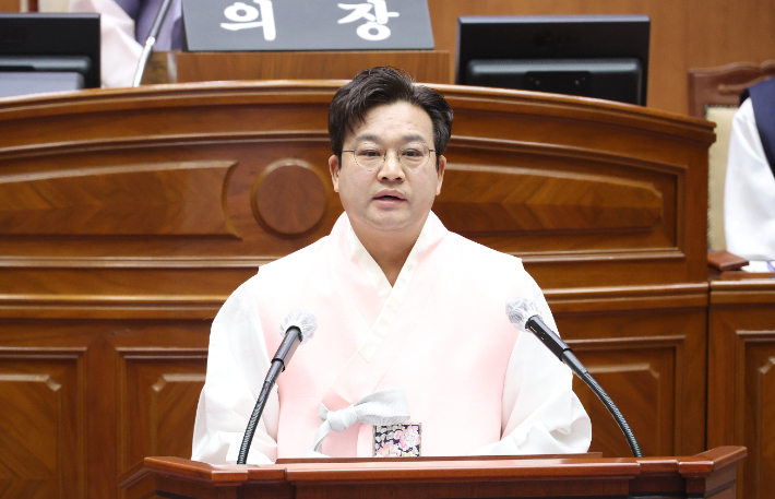 최명권 전주시의원이 12일 임시회에서 5분 자유발언을 하고 있다. 전주시의회 제공