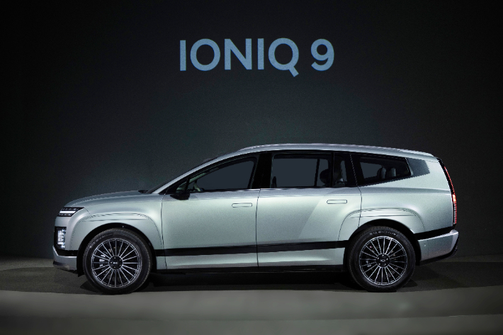 아이오닉 9이 출시 행사에서 전시되어 있는 모습. 현대차 제공